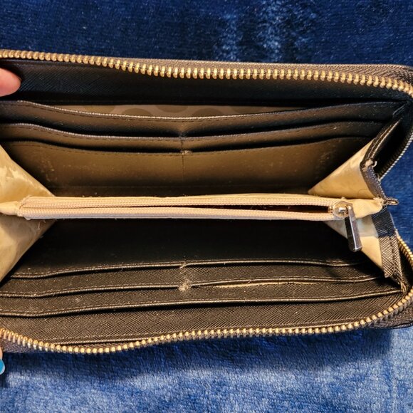 * Kate Spade Wallet - Picture 3 of 7